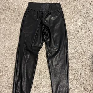 Evereve Faux Leather Joggers. Size 25
